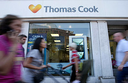 Инвесторы Thomas Cook одобрили план спасения, предложенный китайской Fosun