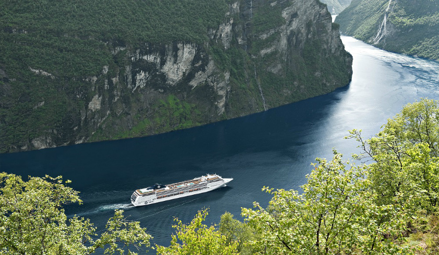 Морские круизы из Санкт-Петербурга от PAC GROUP и MSC Cruises