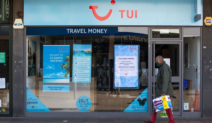 TUI AG для возвращения долгов выпустит еще акций на 1,1 млрд евро