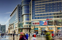Accor остается в России, несмотря на удаление российских отелей с международного сайта