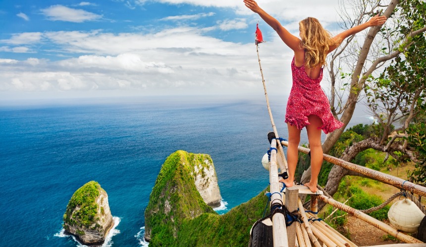 Расширение полетной программы 2020 в Индонезию от Ambotis Holidays