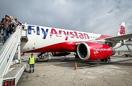 Из-за овербукинга авиакомпания оставила 12-летнюю девочку одну в чужом аэропорту