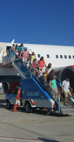 Azur Air вылетит из Уфы в Турцию на 13 часов позже