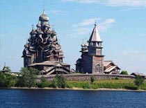 Стоять у Кижей дороже