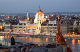 ClickVoyage: индивидуальные туры в Венгрию по ценам групповых