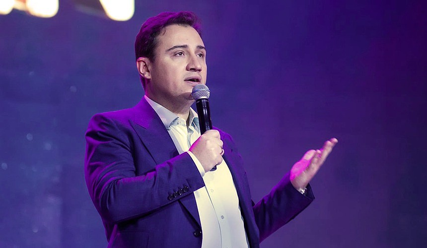 Туристический рынок могут захватить экосистемы «Сбера» и «Яндекса»