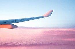 Расшифровка переговоров пилотов разбившегося самолета AZAL c диспетчерами частично развеяла туман над катастрофой