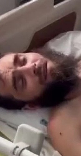 Прикованного к больничной койке туриста оштрафовали за просрочку визы на Бали
