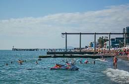Пора купаться: туристам напомнили о безопасности на воде