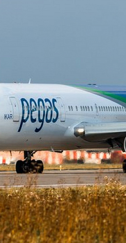 Пассажиры Pegas Fly вылетят из Симферополя в Красноярск с 16-часовой задержкой