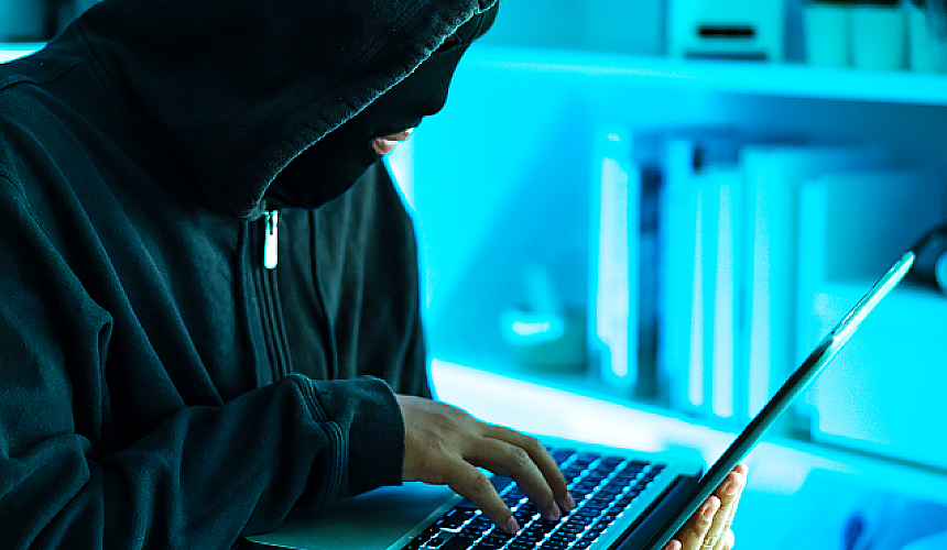 Мошенники пытаются вымогать у турфирм деньги под видом спецслужб